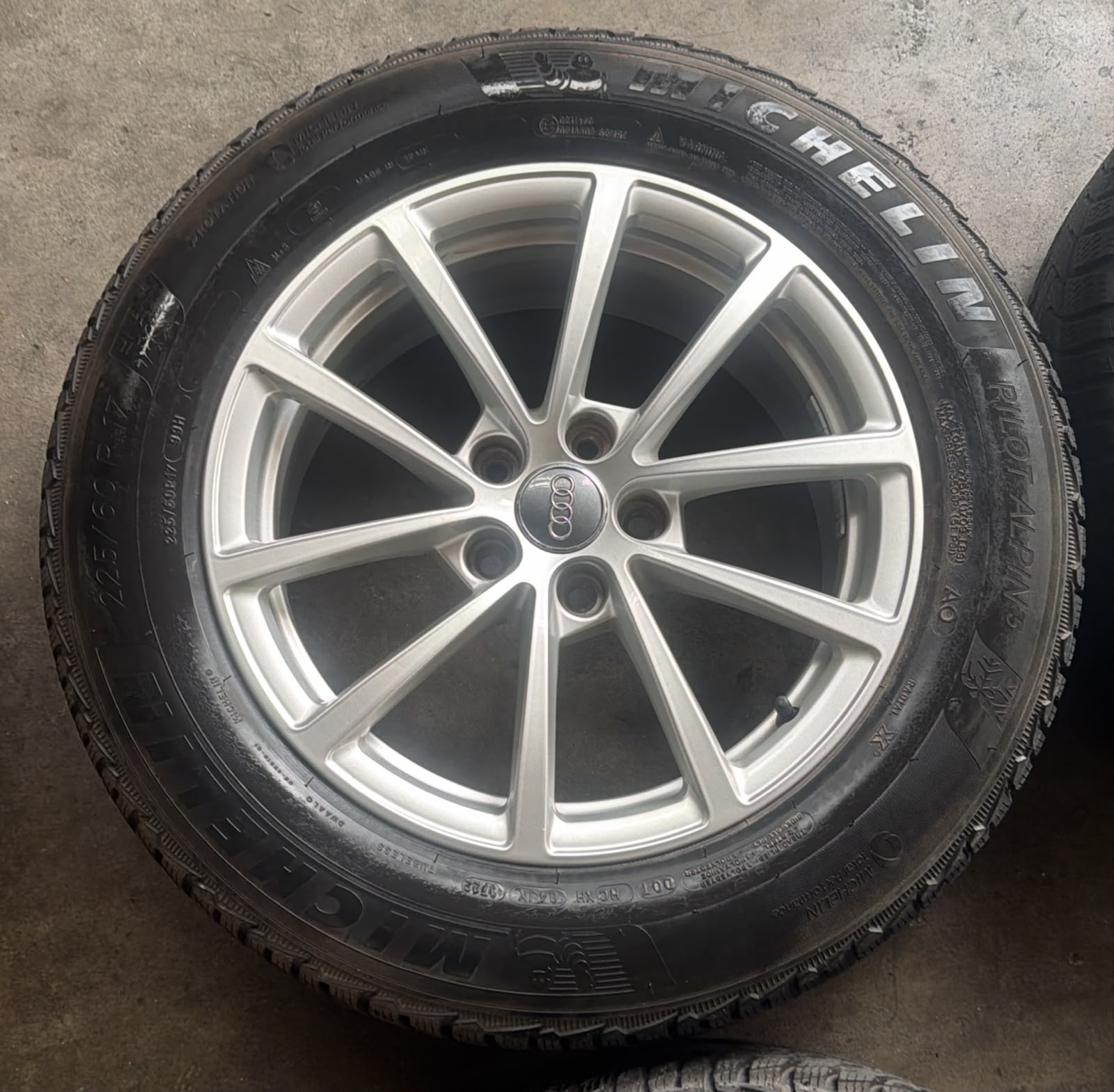 Michelin PILOT ALPIN 5 (AO) 225/60 R17